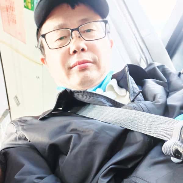 上海56岁单身帅哥真诚找对象-舟山征婚相亲网