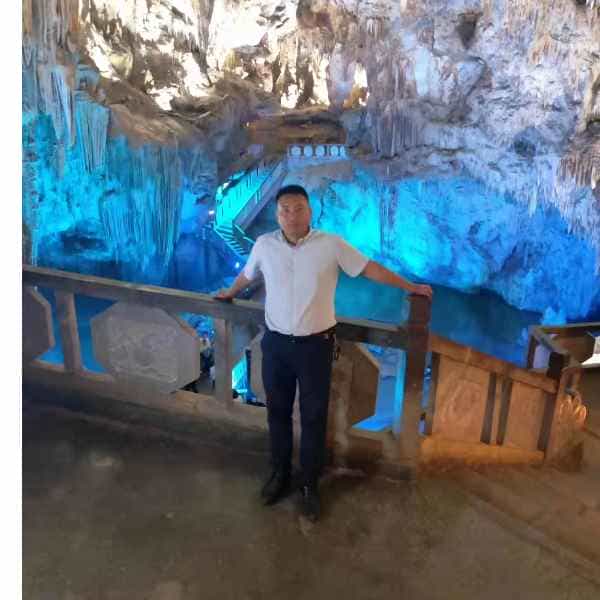 35岁岁云南单身帅哥 - 舟山吉缘网